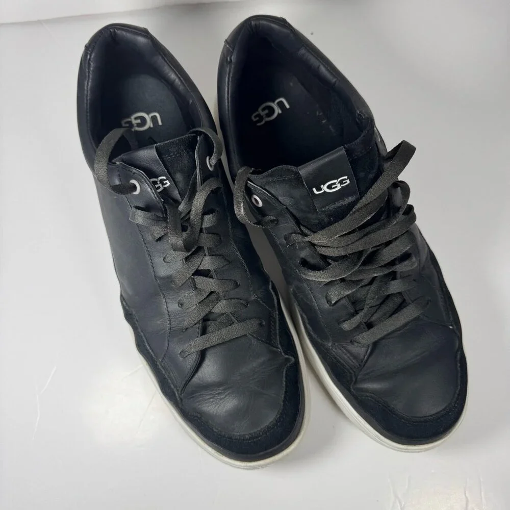 UGG‎ South Bay Men’s Sneakers Black Leather Size 12 Lace Up Casual Low Top Shoes